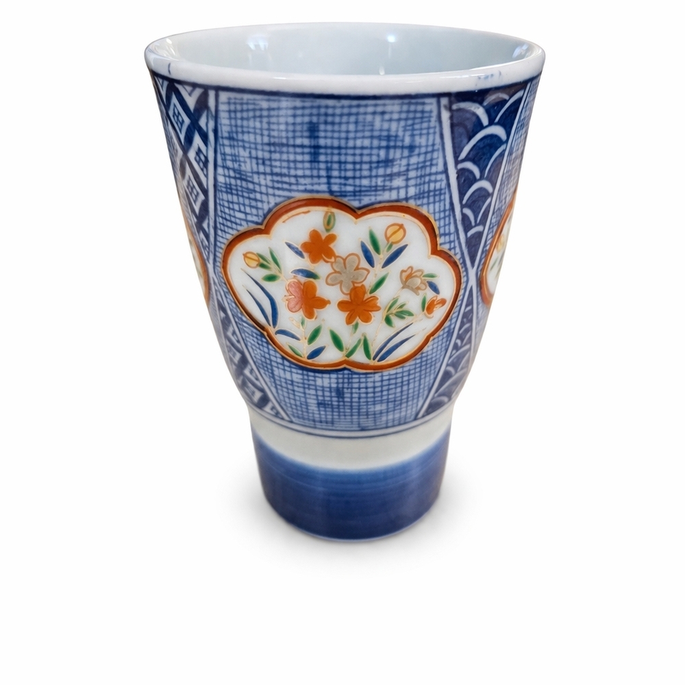 Blue and White Floral Porcelain‎ Tumbler